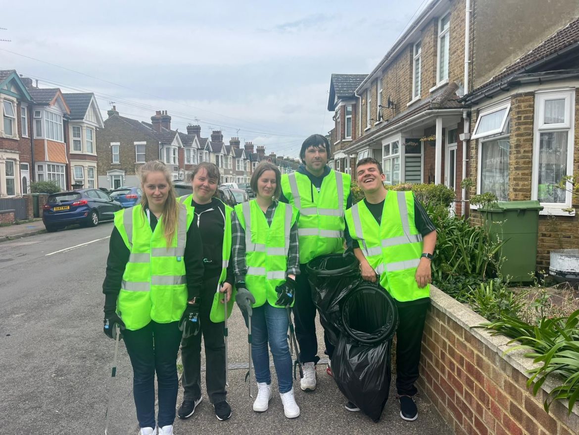 Swale Hub form Community Clear Up group to improve local area - East ...